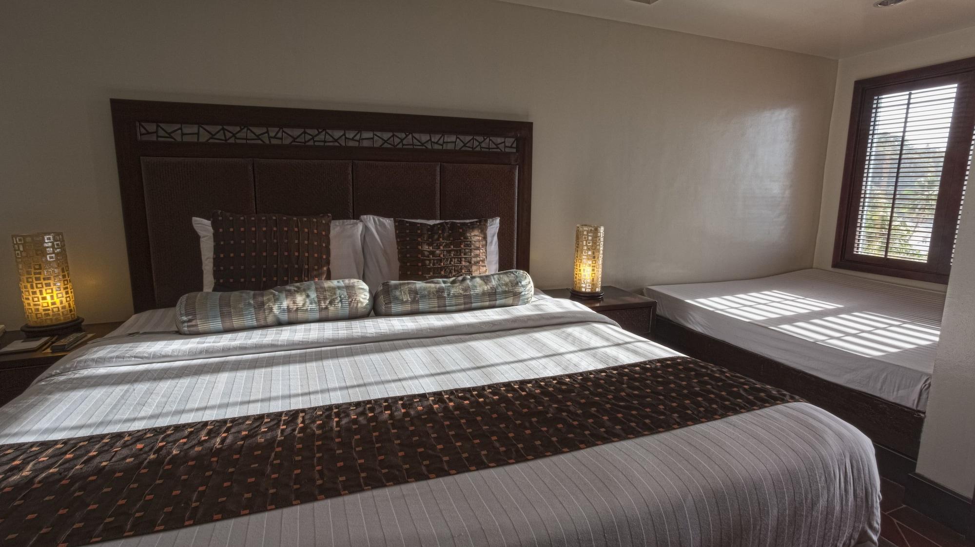 Canyon Cove Hotel And Spa Nasugbu Buitenkant foto