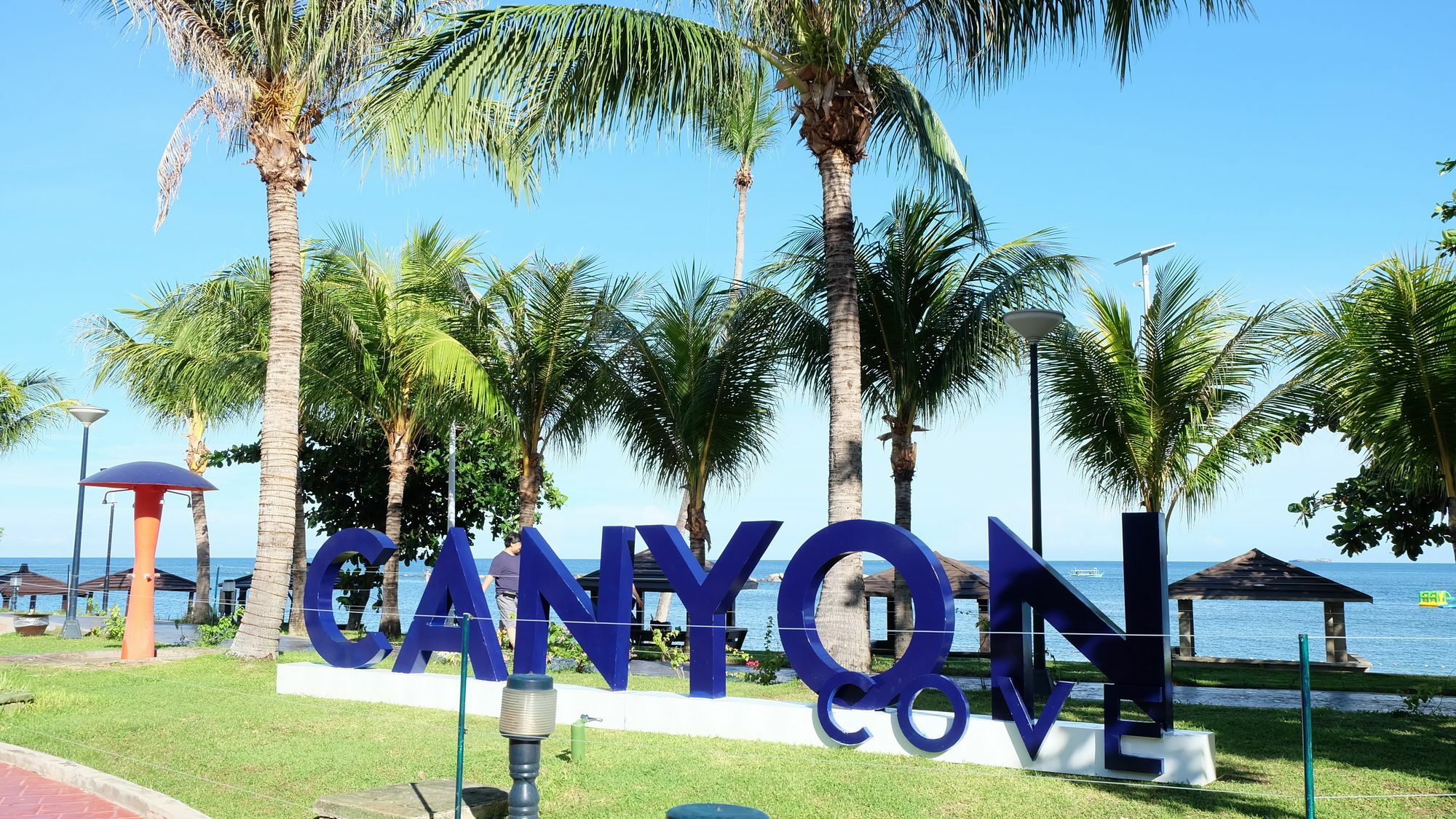 Canyon Cove Hotel And Spa Nasugbu Buitenkant foto