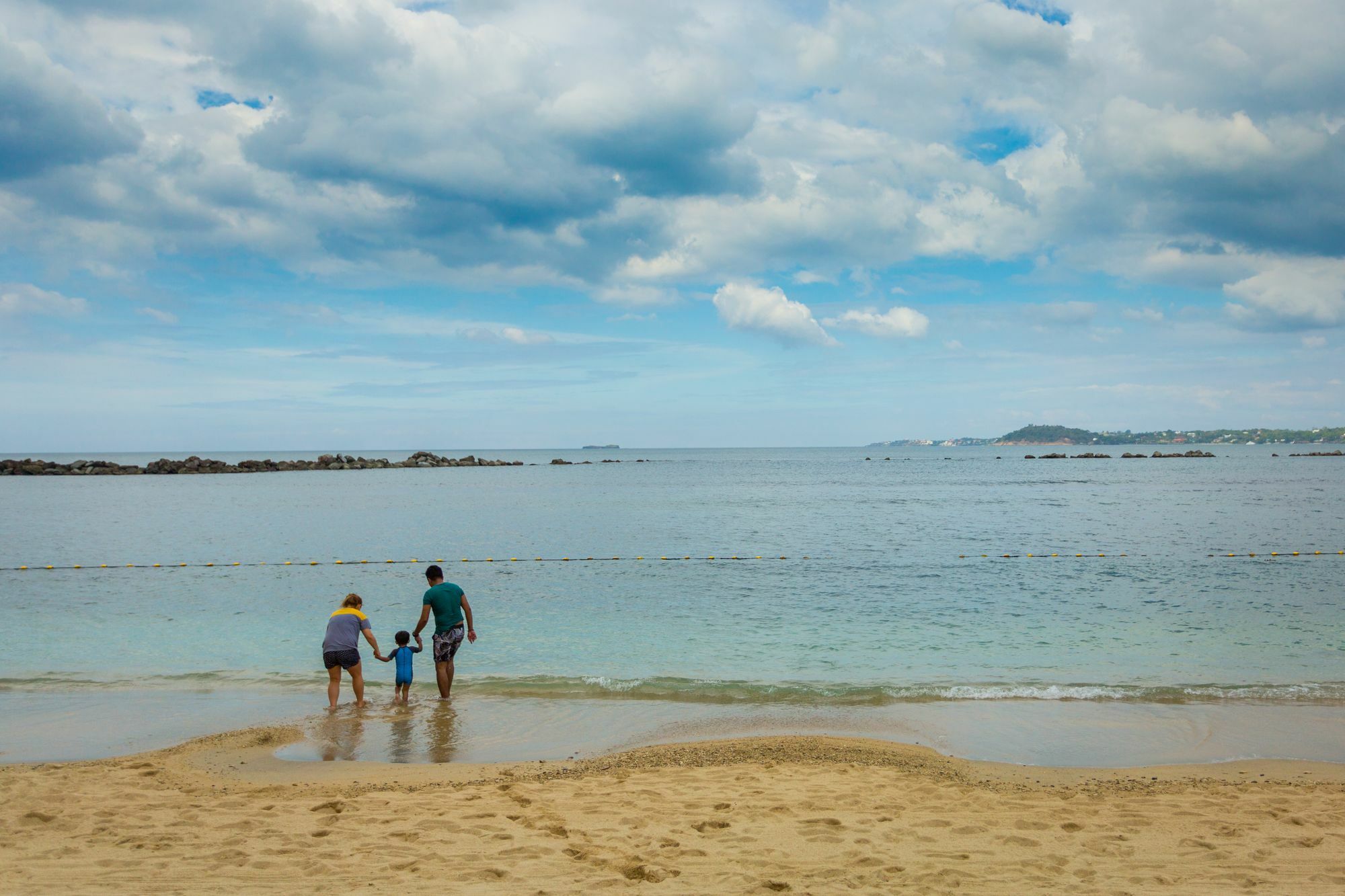 Canyon Cove Hotel And Spa Nasugbu Buitenkant foto